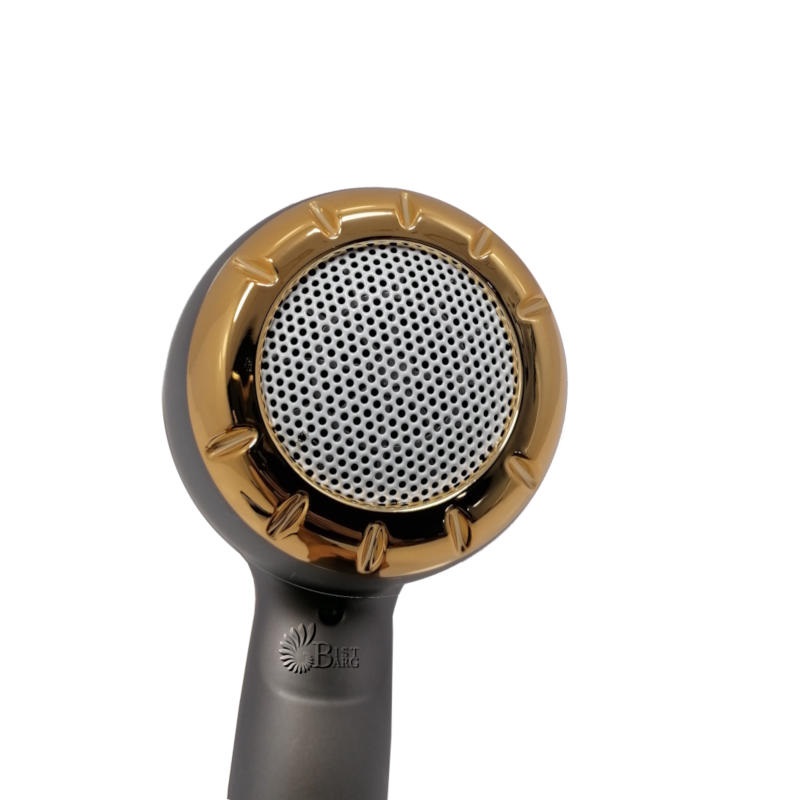 سشوار مک استایلر مدل MC-6687-یکی از اصلی‌ترین لوازم برای خشک کردن و حالت دادن موها، سشوار است که جز پرکاربردترین لوازم به حساب می‌آید. سشوارها بسته به نوع استفاده، در دسته‌بندی‌های متفاوتی قرار می‌گیرند: از جمله سشوار خانگی، سشوار حرفه‌ای، سشوار فوق حرفه‌ای و سشوار مسافرتی. برای خرید یک سشوار خوب با ...